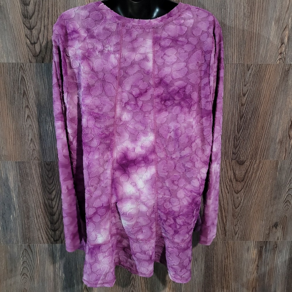 LOGO by Lori Goldstein Clipped Jacquard Top Sz L Purple Ruffle Peplum Hem Artsy - Picture 6 of 9